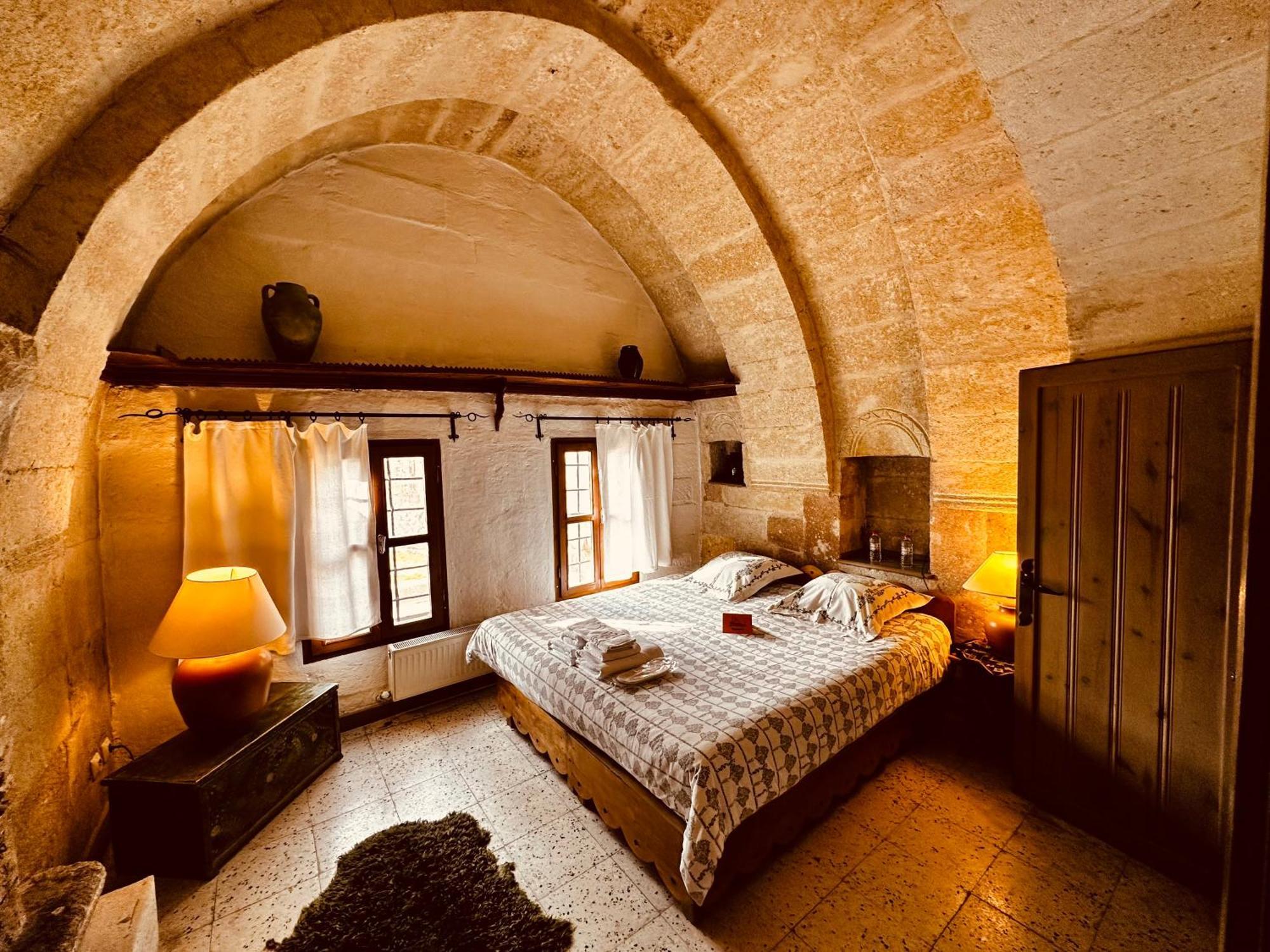 Les Maisons De Cappadoce Учгісар Екстер'єр фото